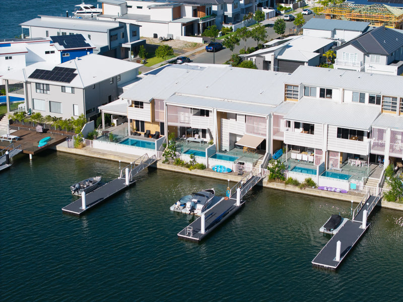  Aqua Street